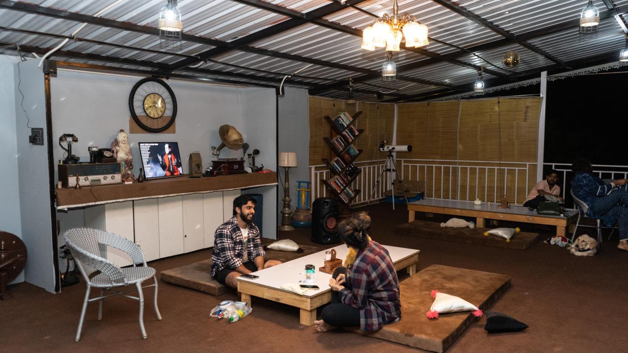 The Rare One'S Mukteshwar - Resort & Cafe Екстериор снимка